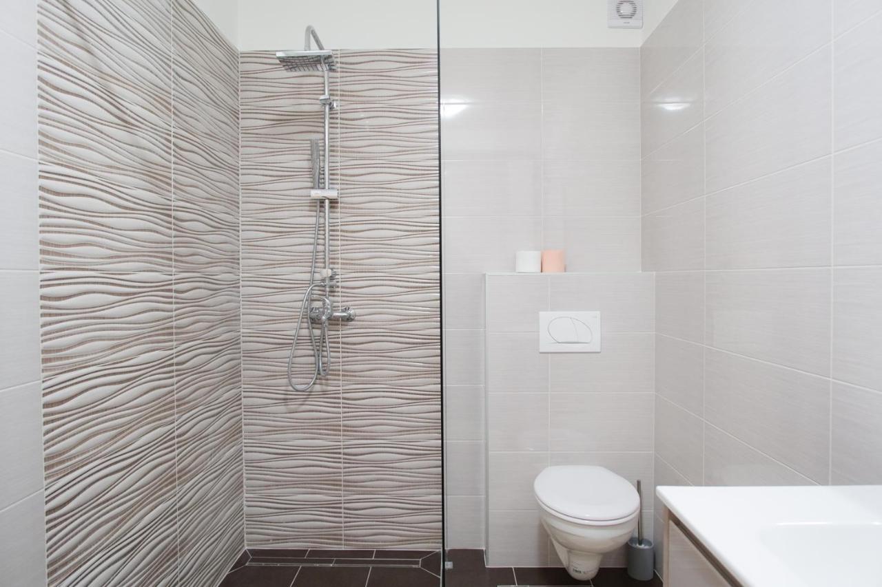 Arena Apartment With 3 Bedrooms In The City Center Pula Ngoại thất bức ảnh